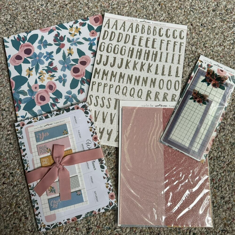 The Planner Society January 2020 Paper Kit NEW Floral Junk Journal Planners - Picture 2 of 5